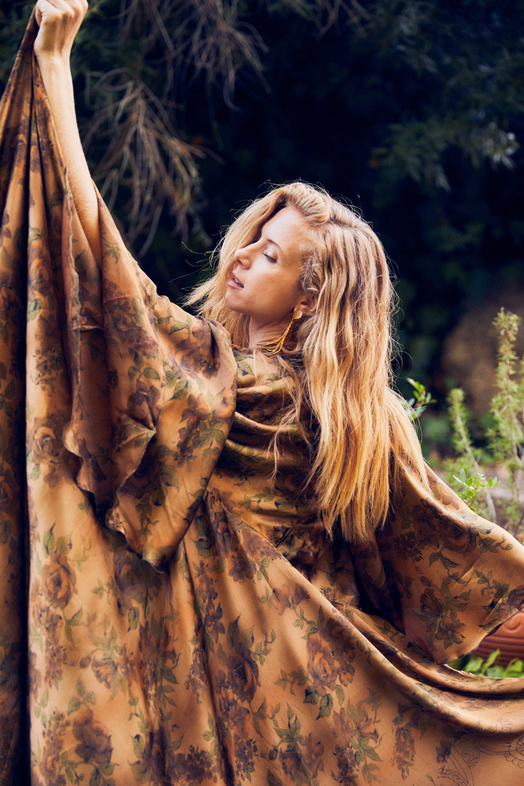 Alma Rosa Kimono / Wrap dress Sophia Surya Artwear Alma Rosa Kimono / Wrap dress Sophia Surya Artwear